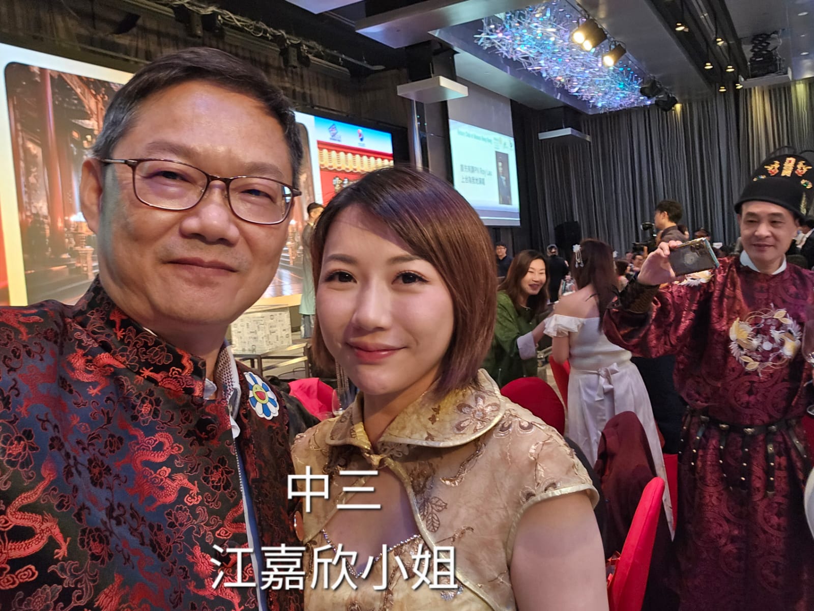 易龍師傅與中年好聲音參賽者江嘉恩小姐合照